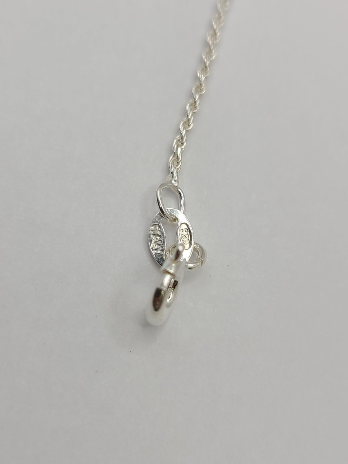 Rishi Alexander 925 Sterling Silver Diamond Cut 1mm Rope Chain 7″