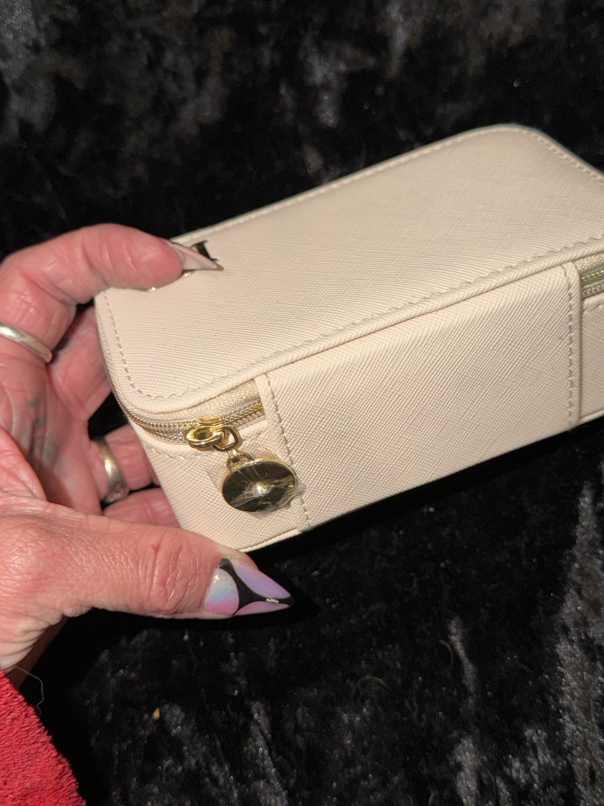 Nordstrom Beige Zip-Around Faux Leather Travel Jewelry Case Velvet Lined