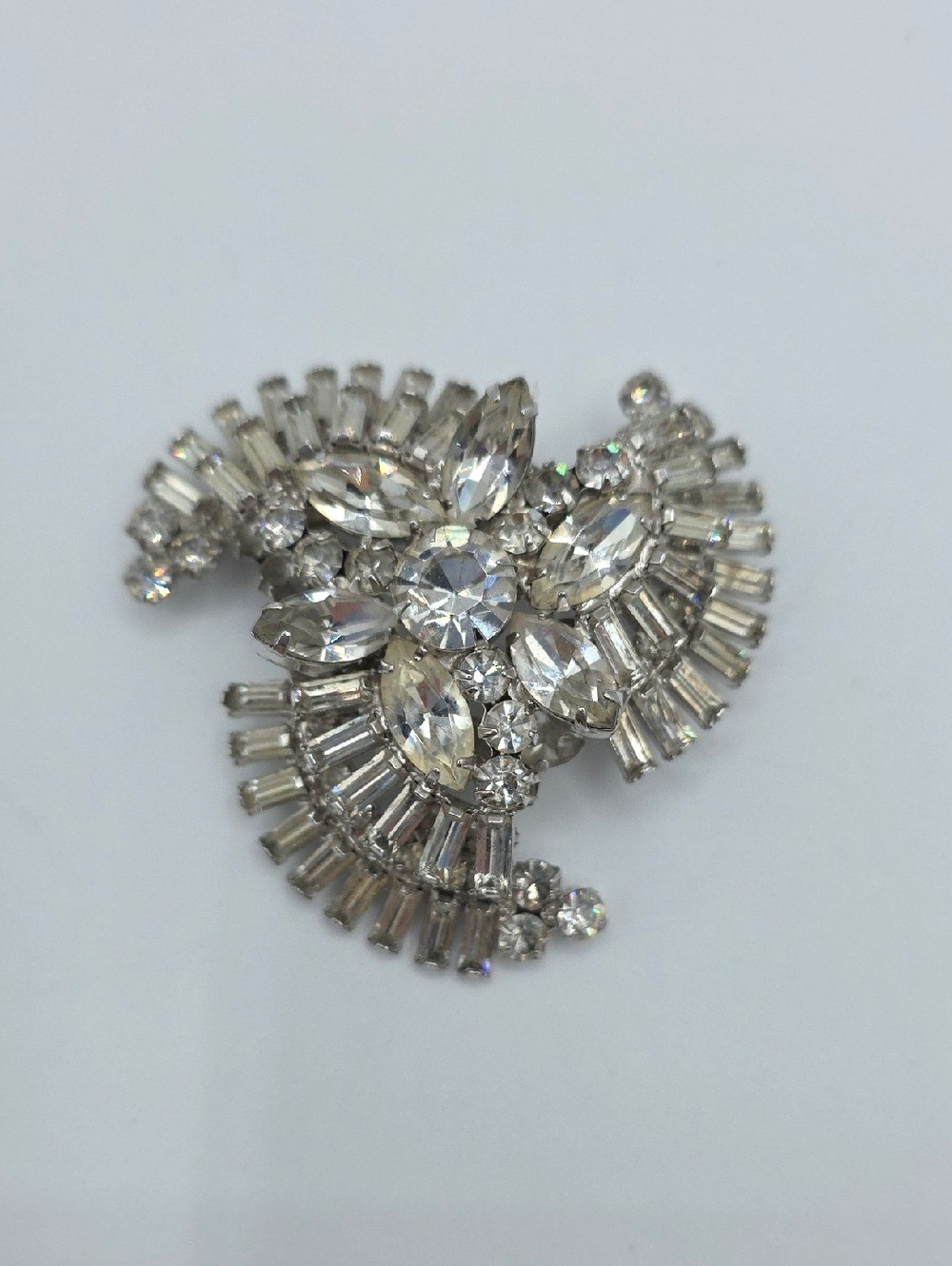Juliana DeLizza & Elster Large Sparkling Ice Rinestones Swirling Brooch