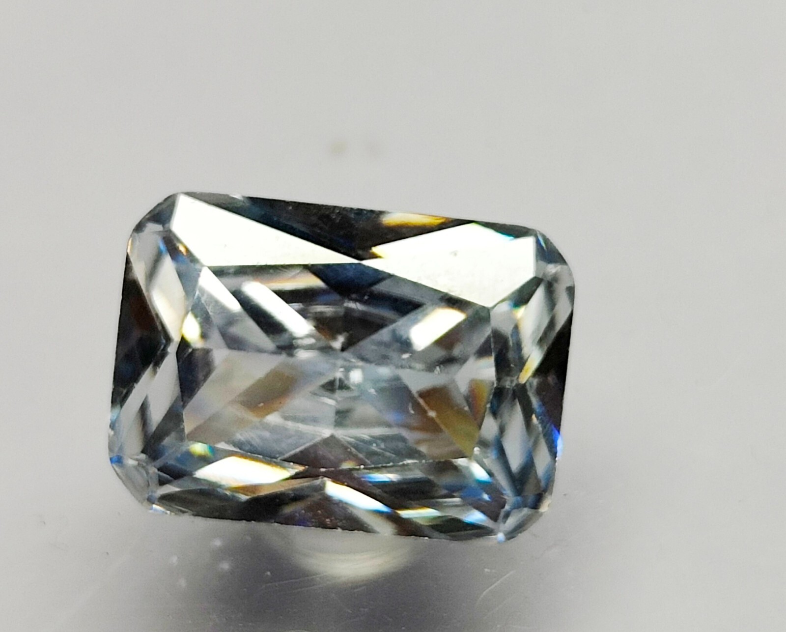 25 Cts 1 Pcs Natural Multi Zircon Emerald Cut Loose Gemstone Lot