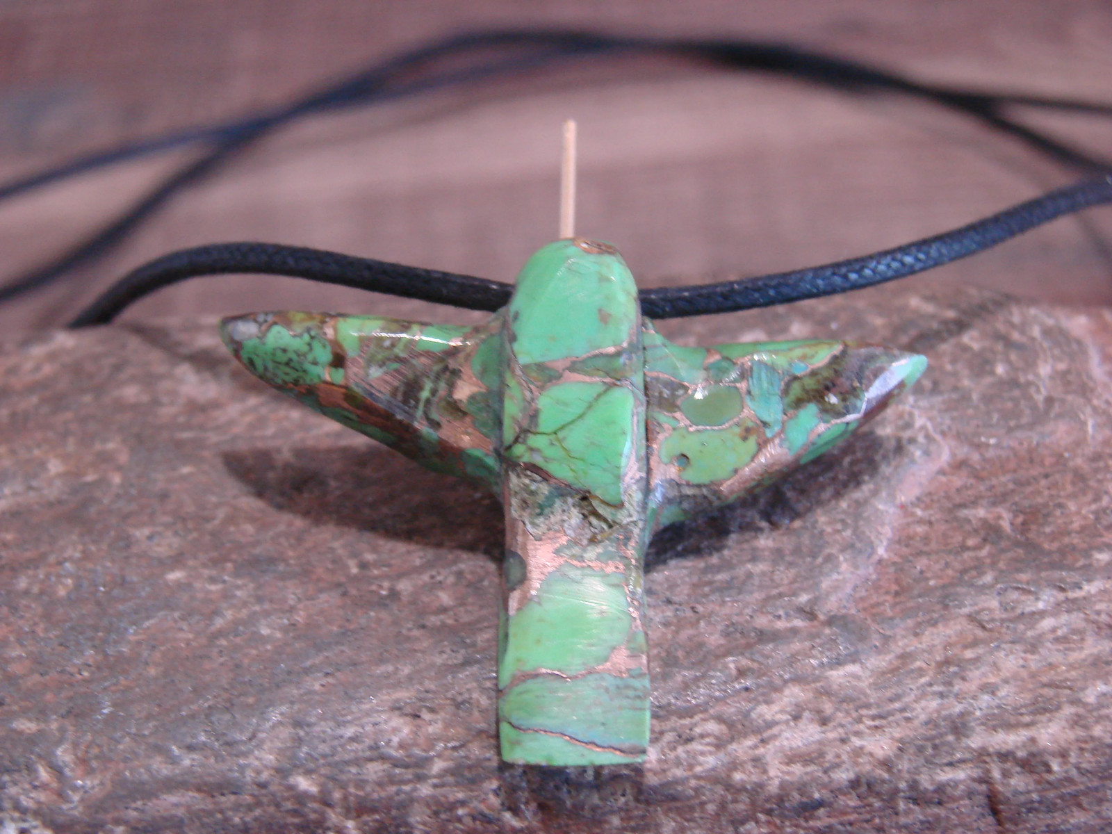Hand Carved Bronze Gaspeite Aggregate Hummingbird Fetish Necklace – Mitchell