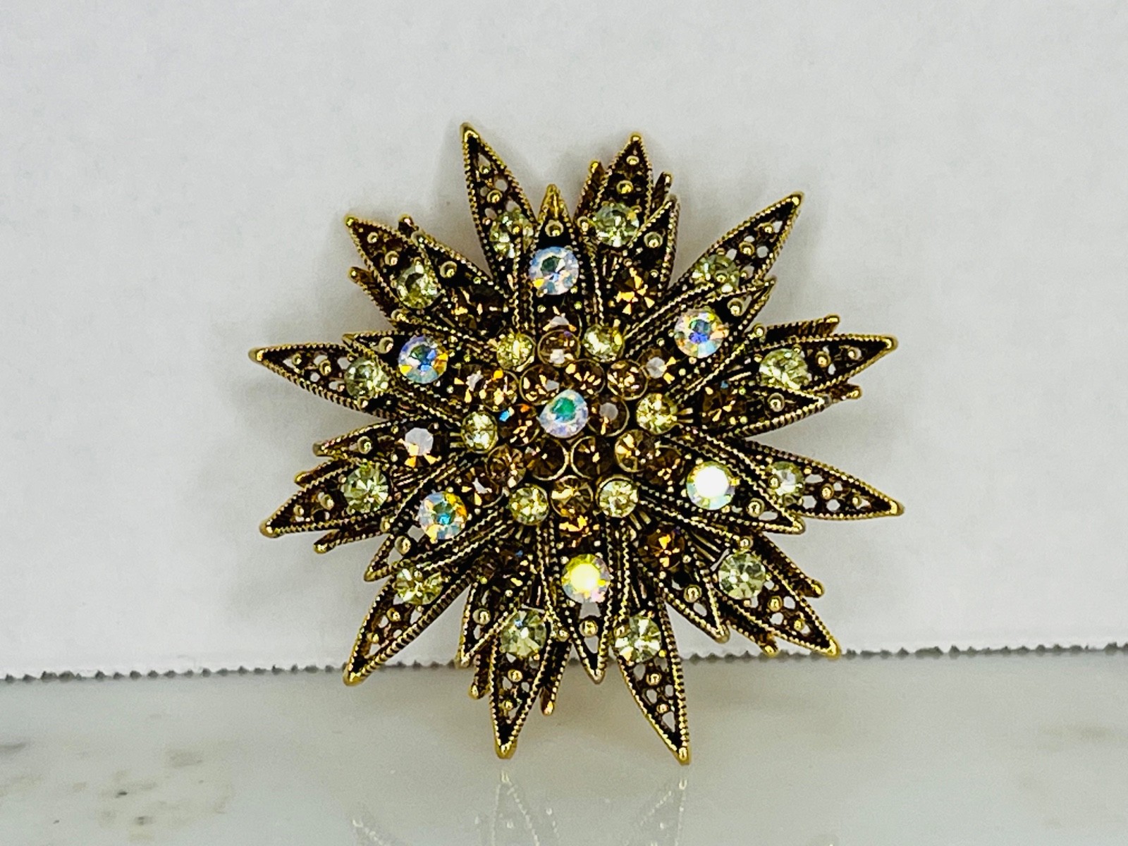 Stunning Starburst Aurora Borealis Textured Brooch Pin Goldtone 2 1/2 Inches