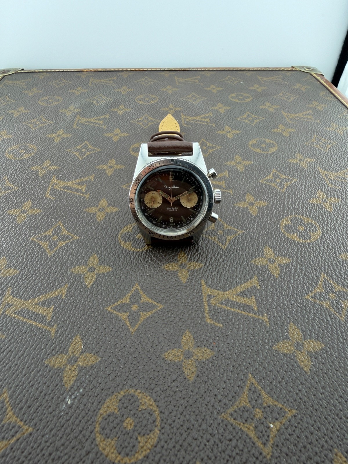 Jungfrau Skin Diver Chronograph Caliber 149 Stainless Steel Swiss