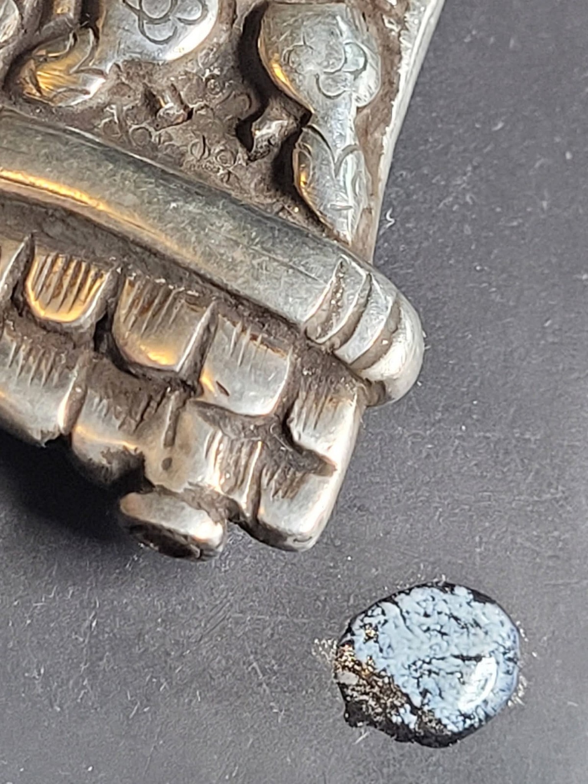 Vintage Large Sterling Silver 25.1 Grams Import Bead W/ Turtles 3 1/2″× 1 1/4″