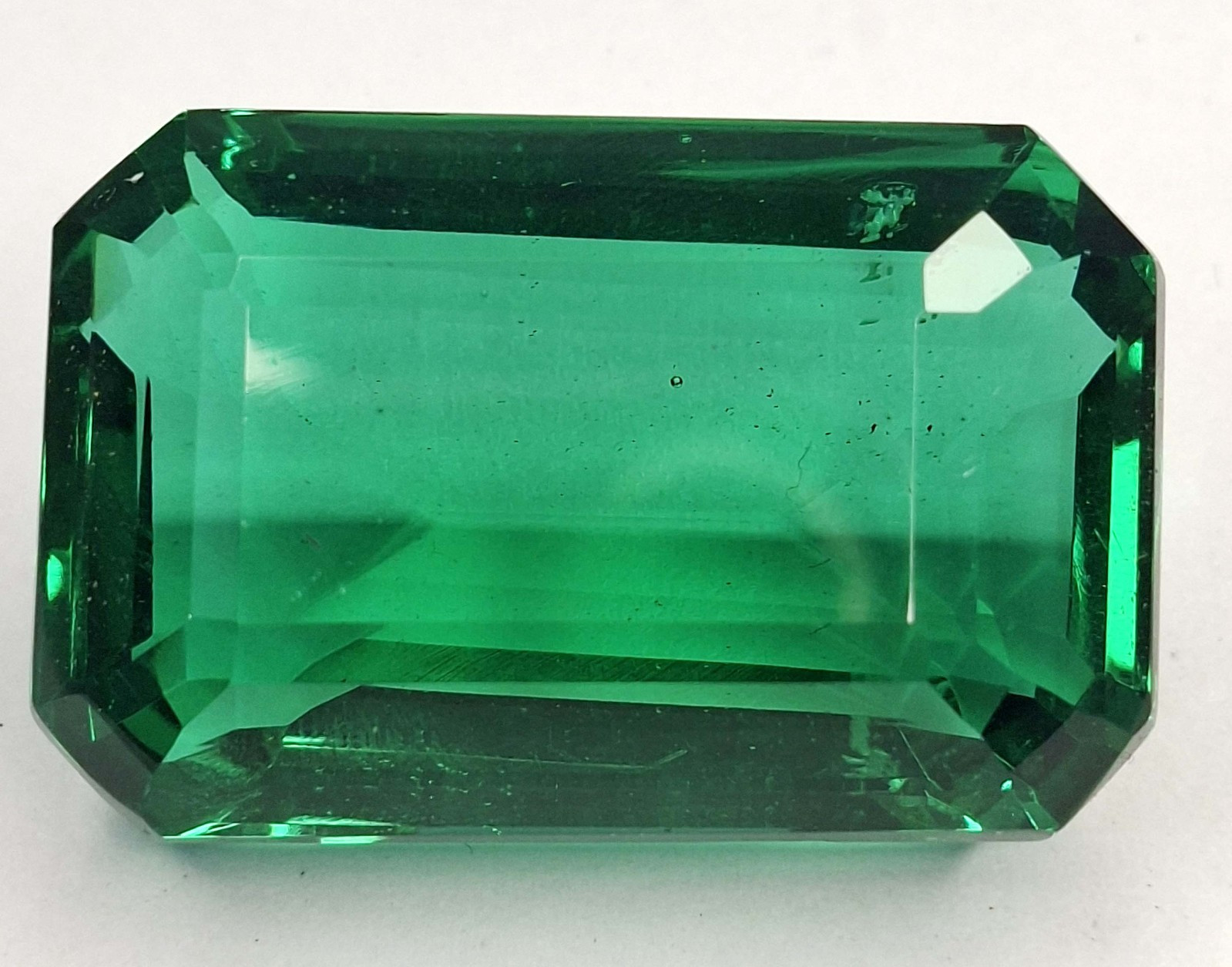 Emerald Cut Lab-Created Green Emerald 126-128 Ct Certified Loose Gemstone RK1115