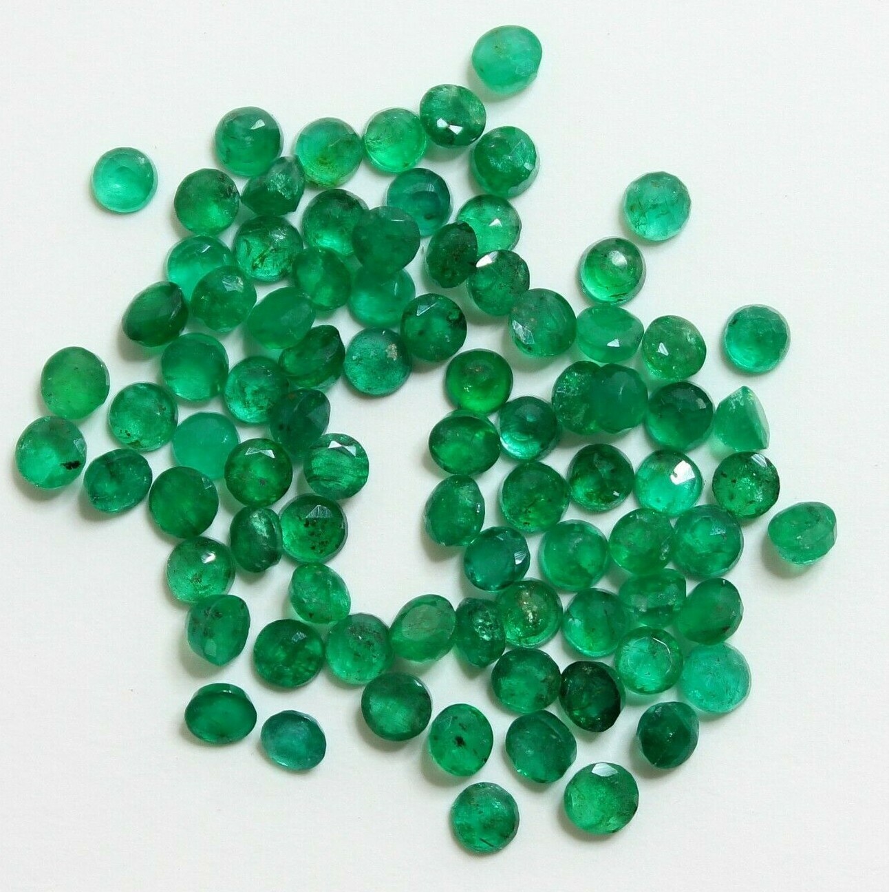 AAA Quality Natural Round Cut, Zambian Emerald, Green, 1.5 mm To 5.5mm, #968