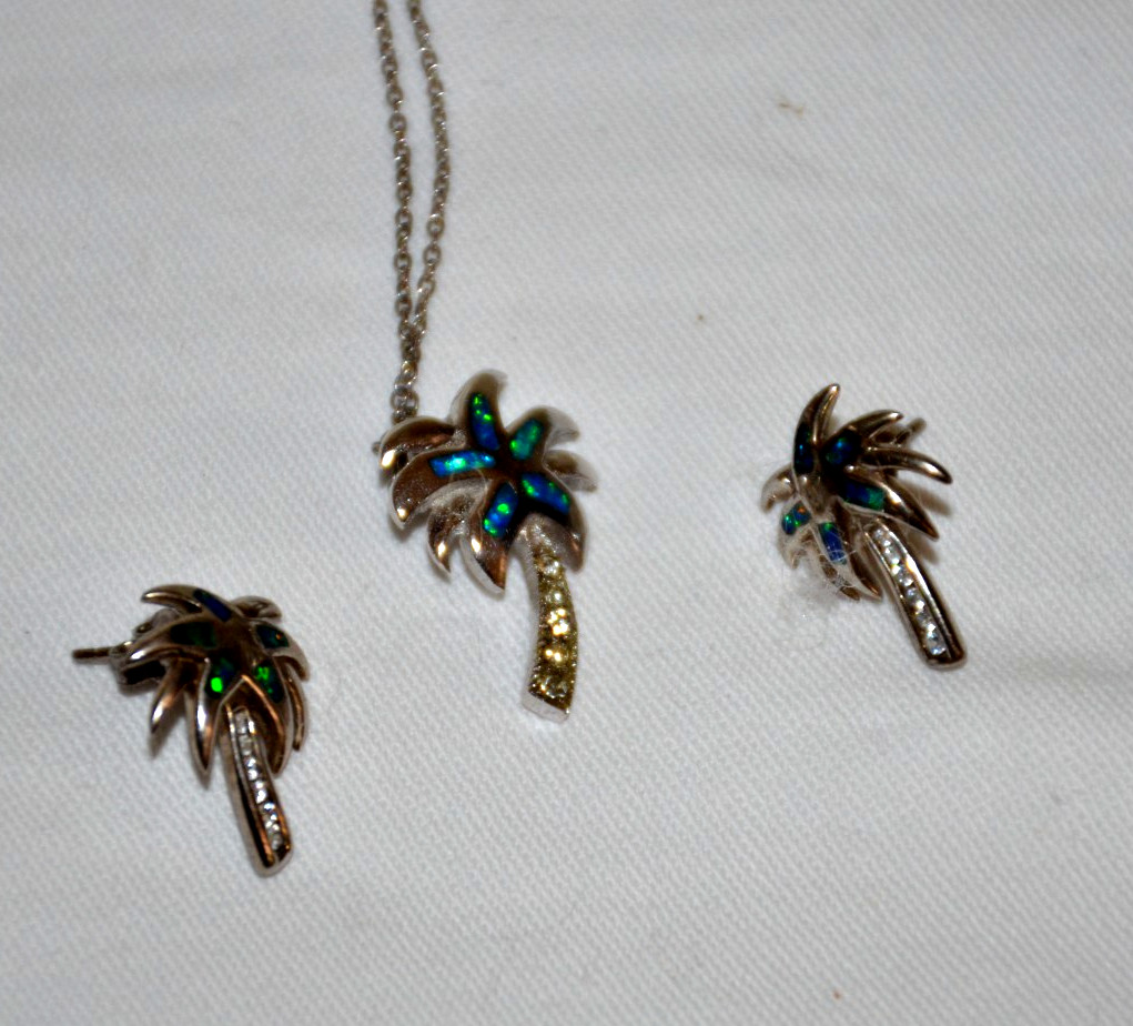 NEW Sterling Silver 925 Opal Inlay Palm Tree Necklace Pendamt Earrings Set