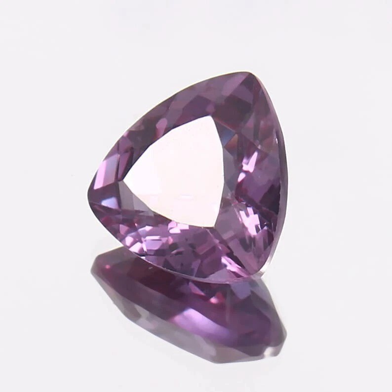 10.20 Ct Color Change Alexandrite Loose Trillion Cut For All Kind Of Jewellery