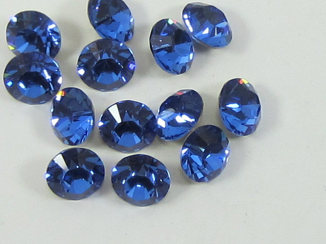 1gr. 32pp SAPPHIRE FOILED POINTED BACK STAR BRIGHT Rhinestones