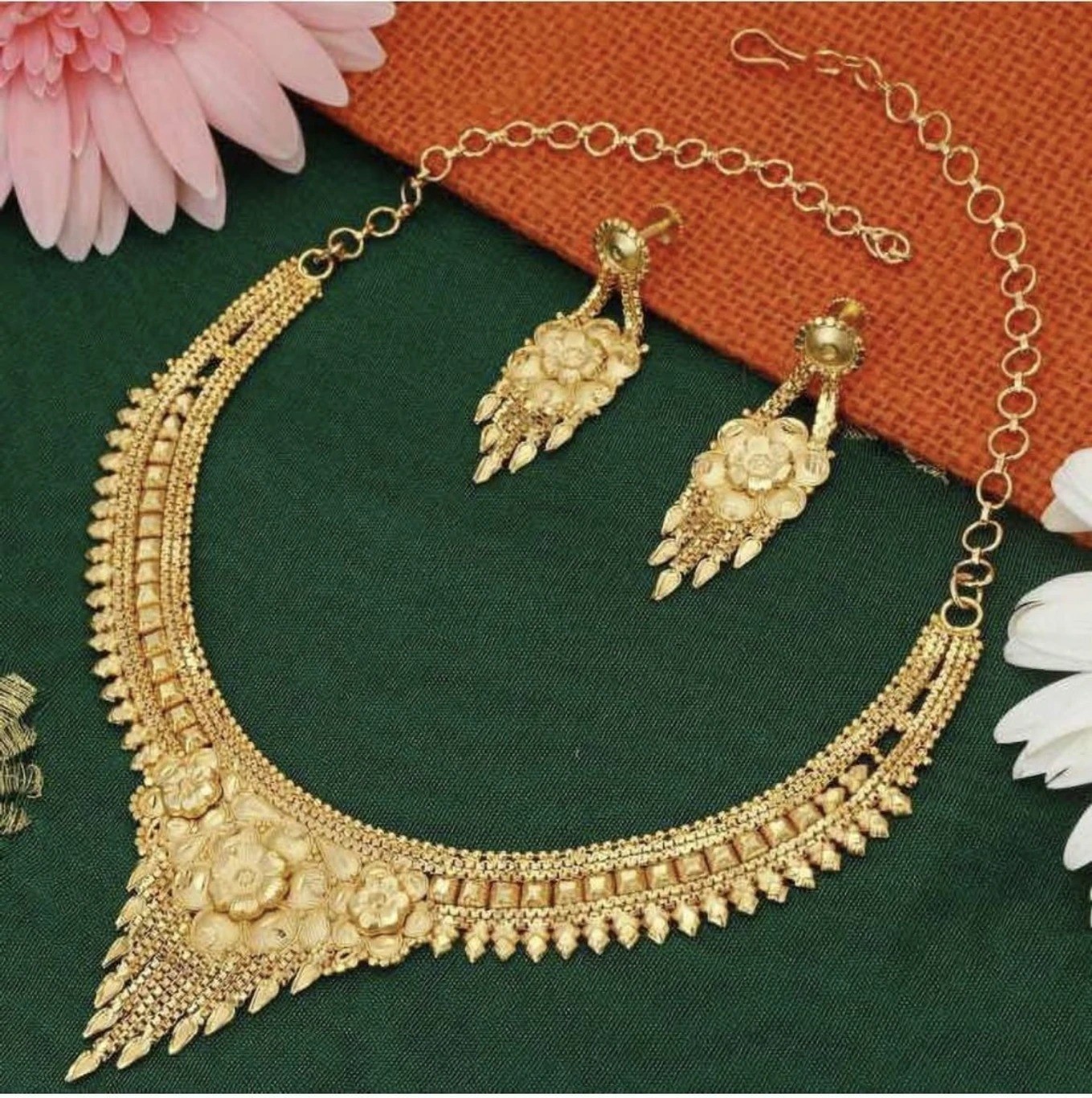 Alloy Gold-plated Gold Jewel Set (Pack of 1) wedding jewelry set