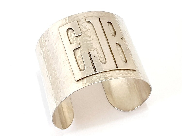 EJB Unisex massiv Sterling Silber Armspange mit Hammerschlagdekor 1950er Jahre