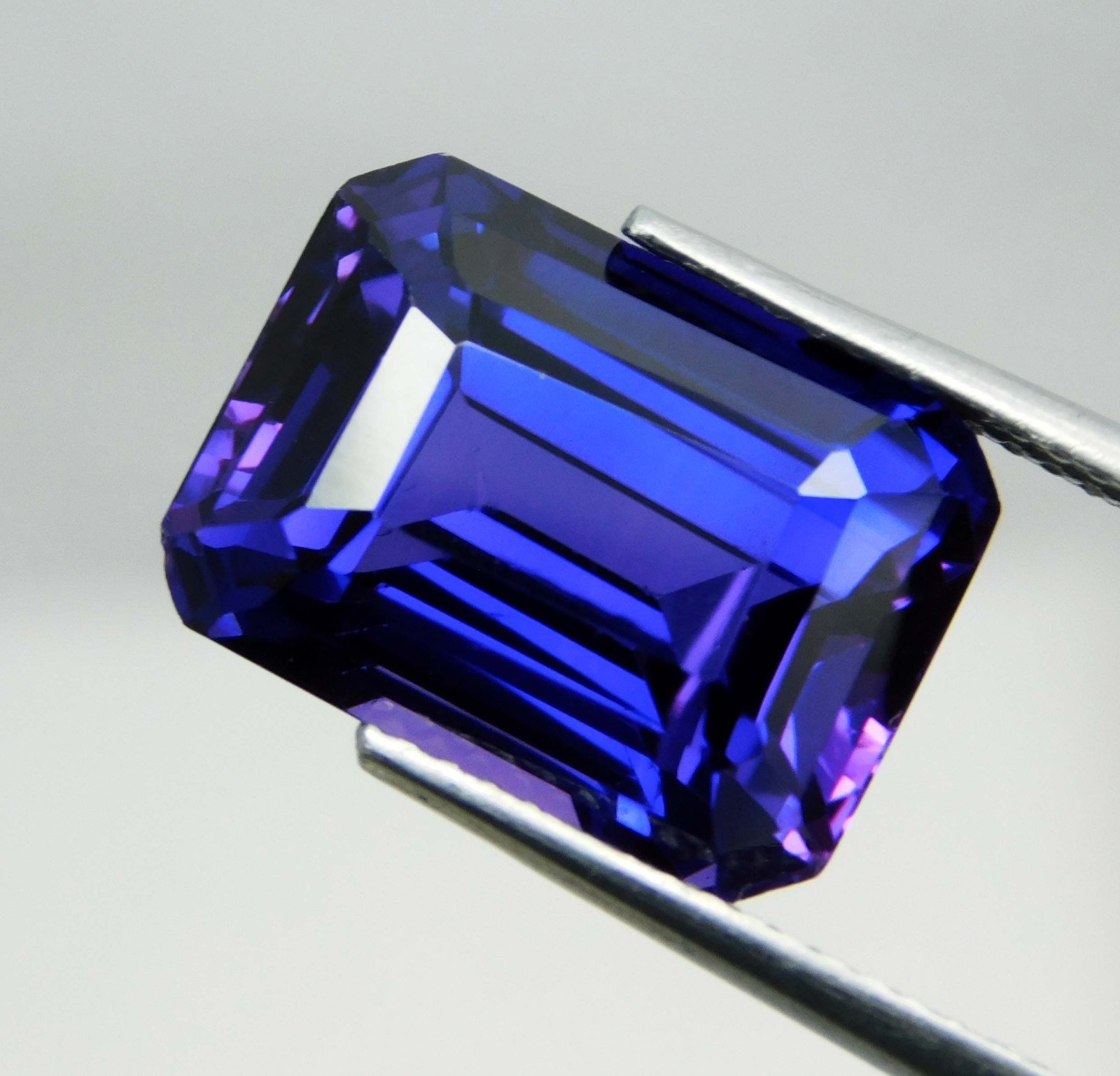 Natural Purple Blue Tanzanite 10.45 Ct AAA Emerald Cut Certified Faceted Gems