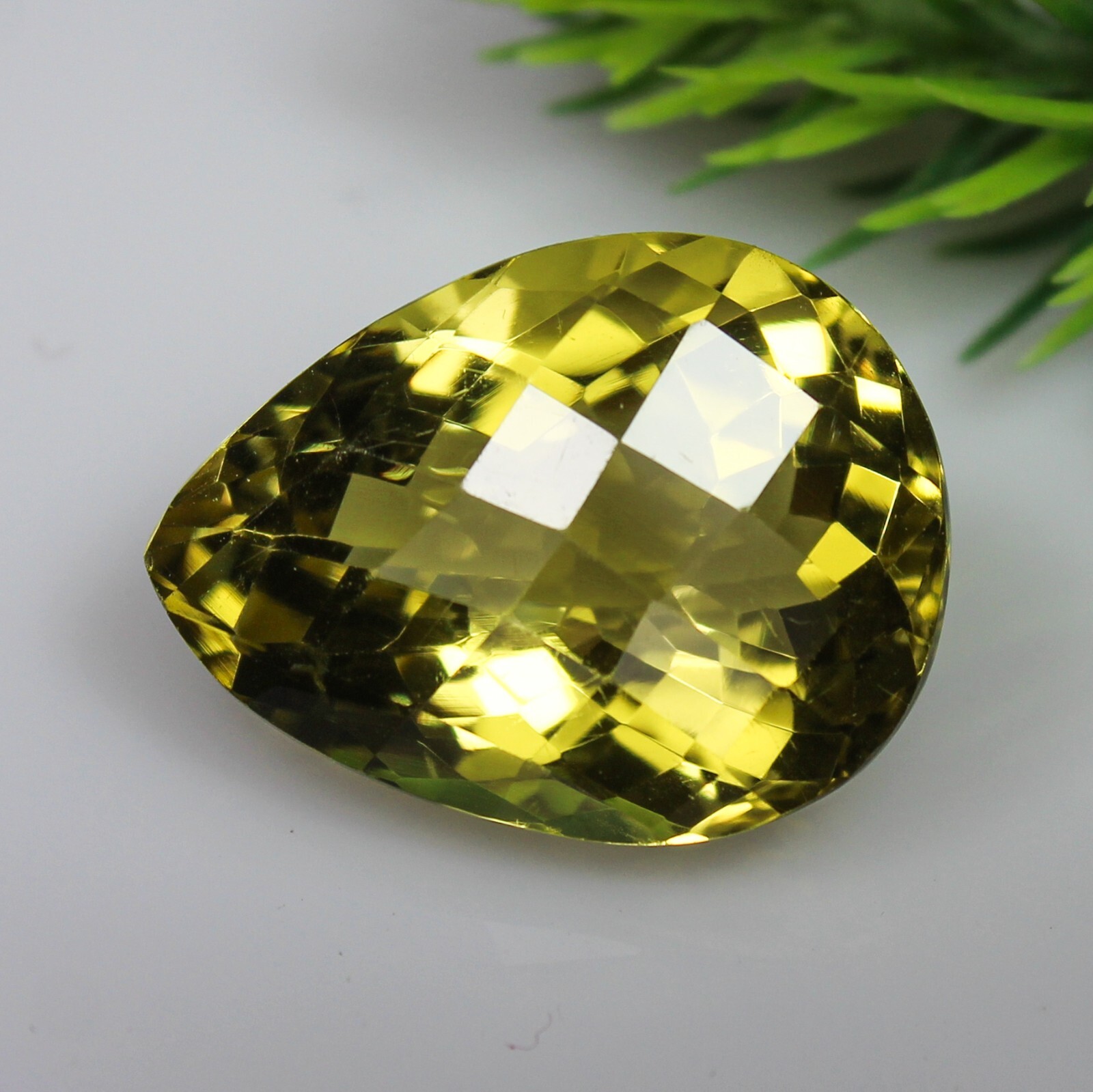 Checker Cut Lemonn Quartz 13.00 Cts Pear Shape Loose Gemstone Size 18x14x10 mm