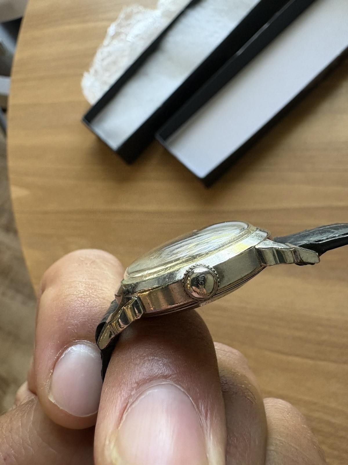 Bulova Selfwinding Automatic Vintage 23J 35mm Gold Dial Black Leather