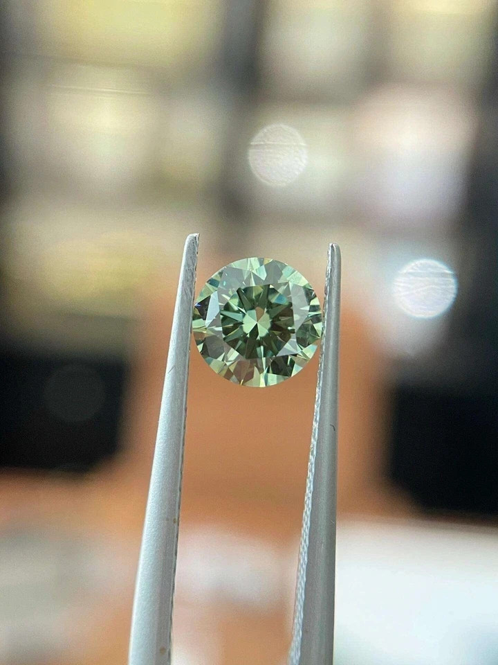 Natural Green Diamond 5 CT Round Cut 11.50 mm VVS1 D Grade Certified Stone C11