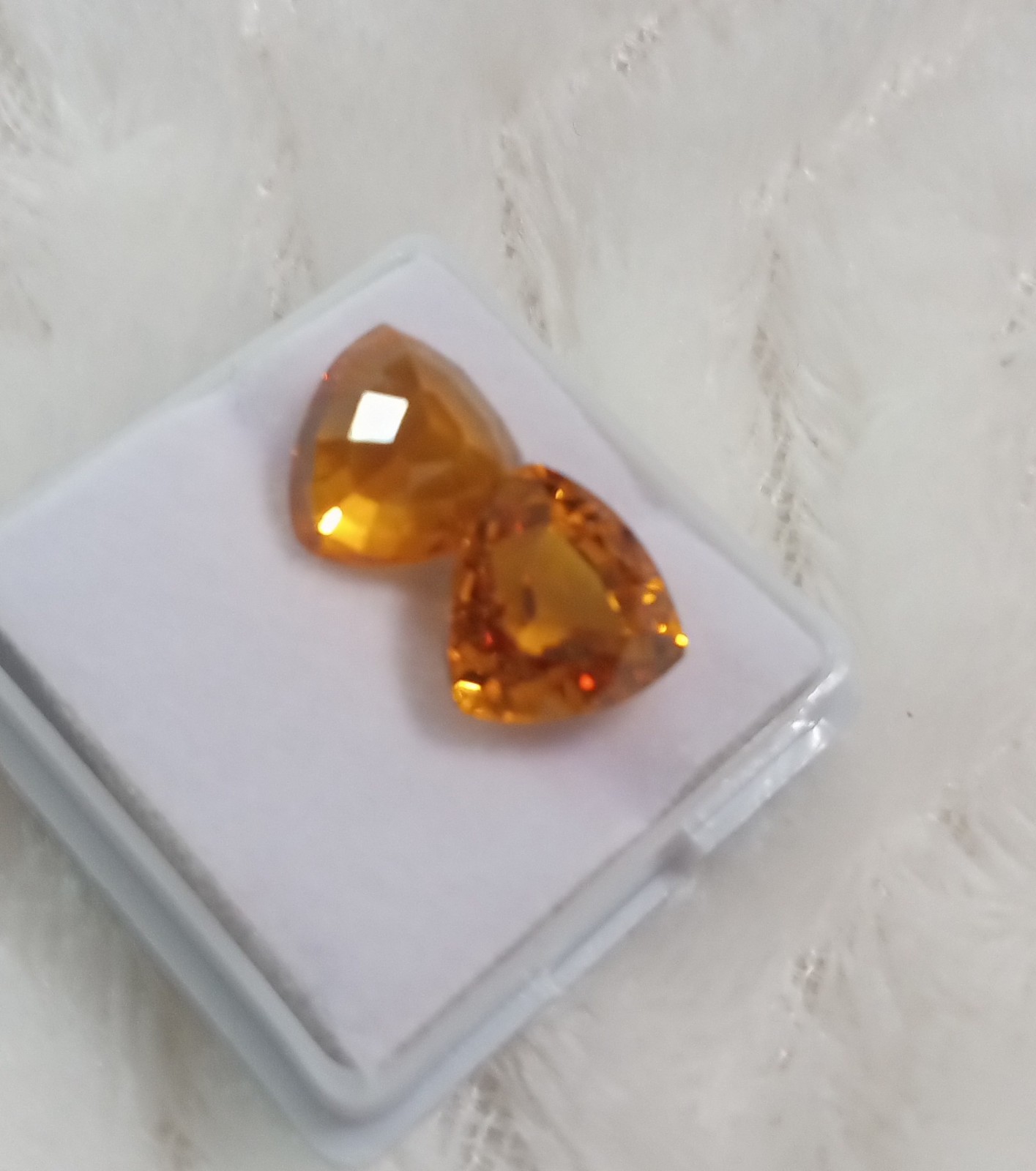 9x9x9x7mm Lab Created Diffused Orange Padparadscha Thick Trillion Cut About 14CT