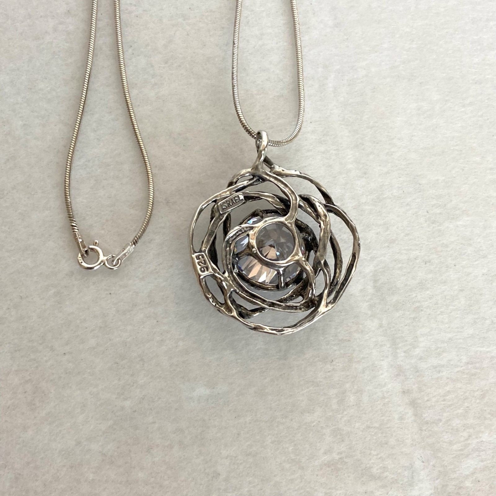 Sterling Silver 925 PZ Israel Large Round Modernist Pendant Necklace 18″