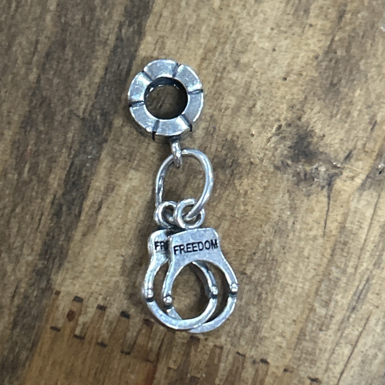 Soufeel 925 Sterling Silver Handcuffs Restraint Freedom Dangle Charm 2.16 G