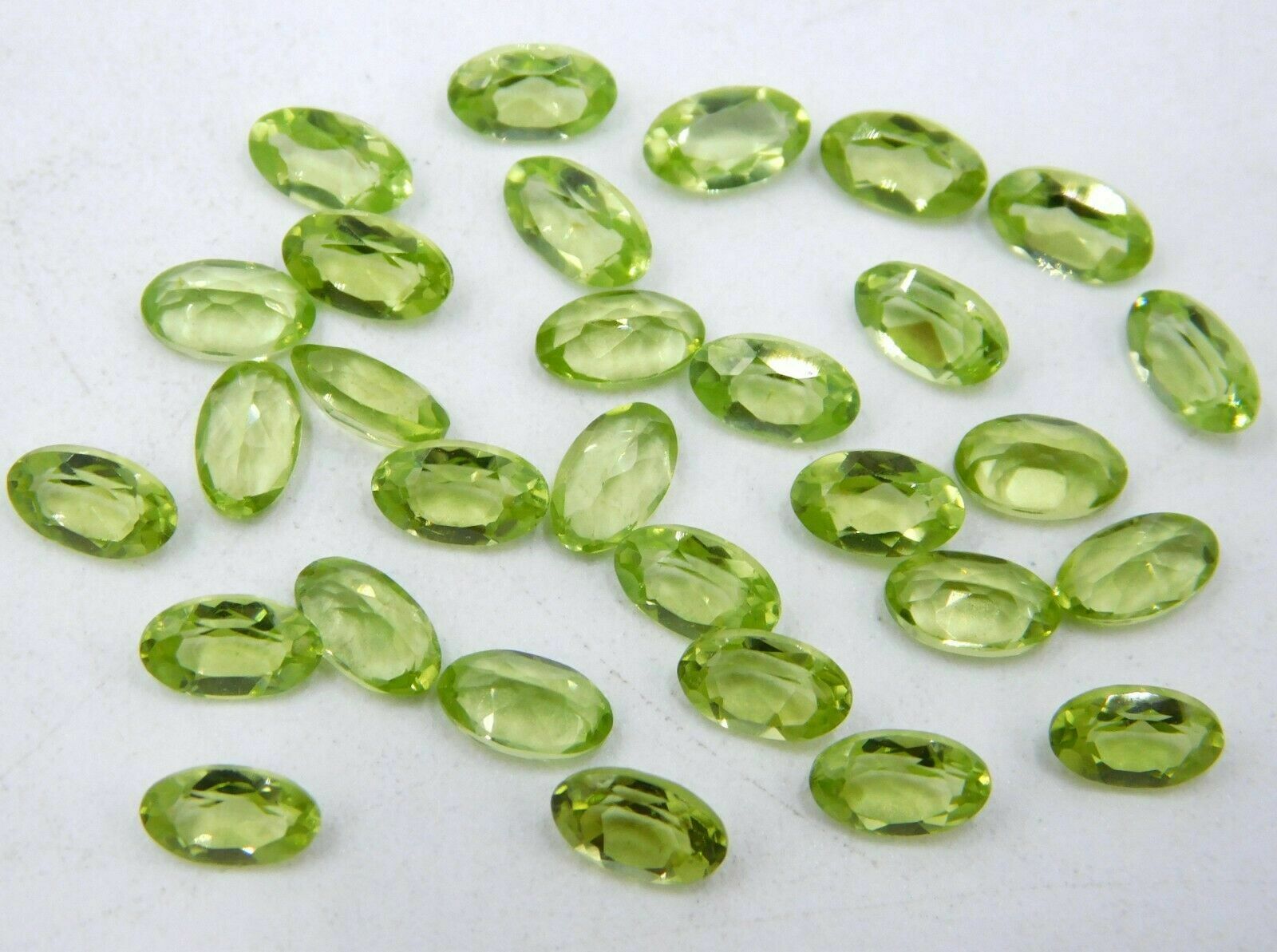 Natural Peridot Oval Cut Loose Gemstone 3×4 MM To 6×8 MM Wholesale Lot P-2371