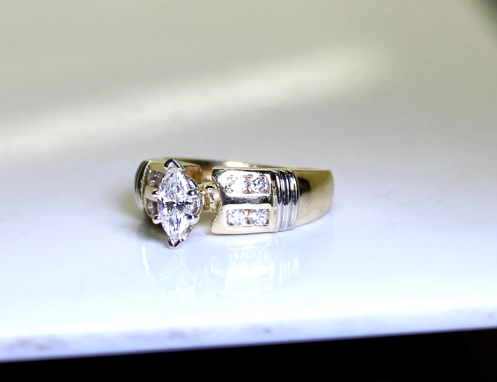 Gorgeous 14K Gold .56 Ctw Marquise & Round Diamond Ring, Size 4.75, 7.5 Grams