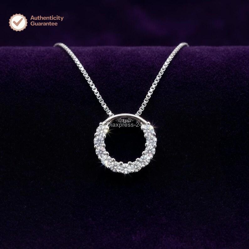 14K White Gold 18” Chain Natural GH/SI Diamond Proposal Circle Shape Pendant