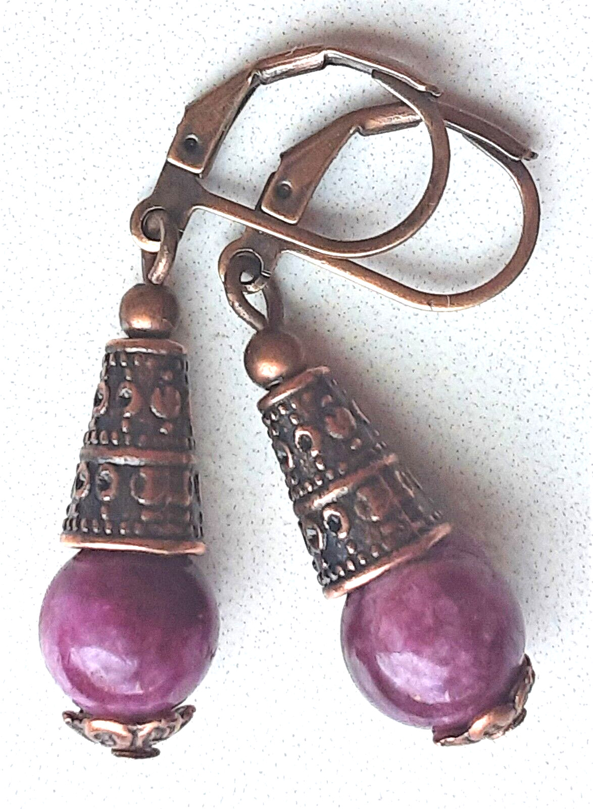 VIOLET MICA JADE CONE earring LEVERBACK SP handcrafted XX