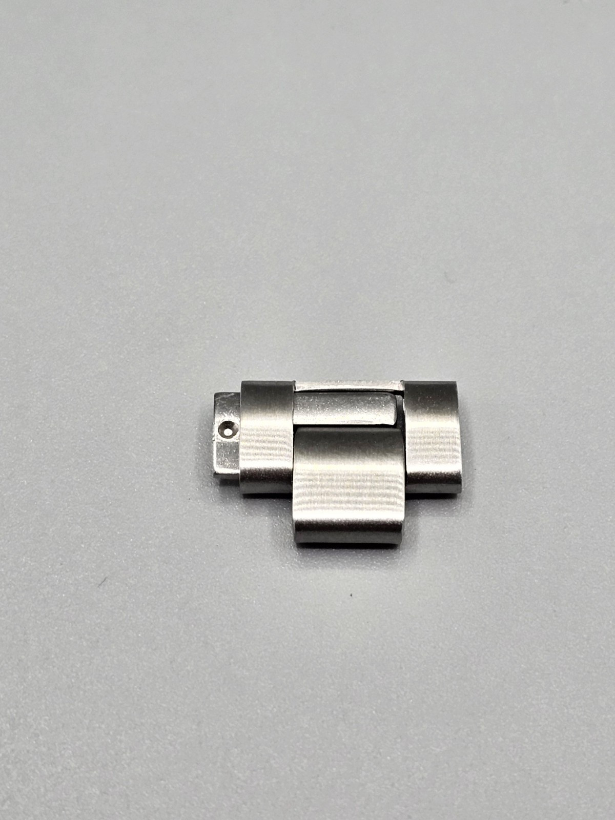OEM CITIZEN Genuine Watch Bracelet Link 18mm NY0040 BN0150 151 AY5000
