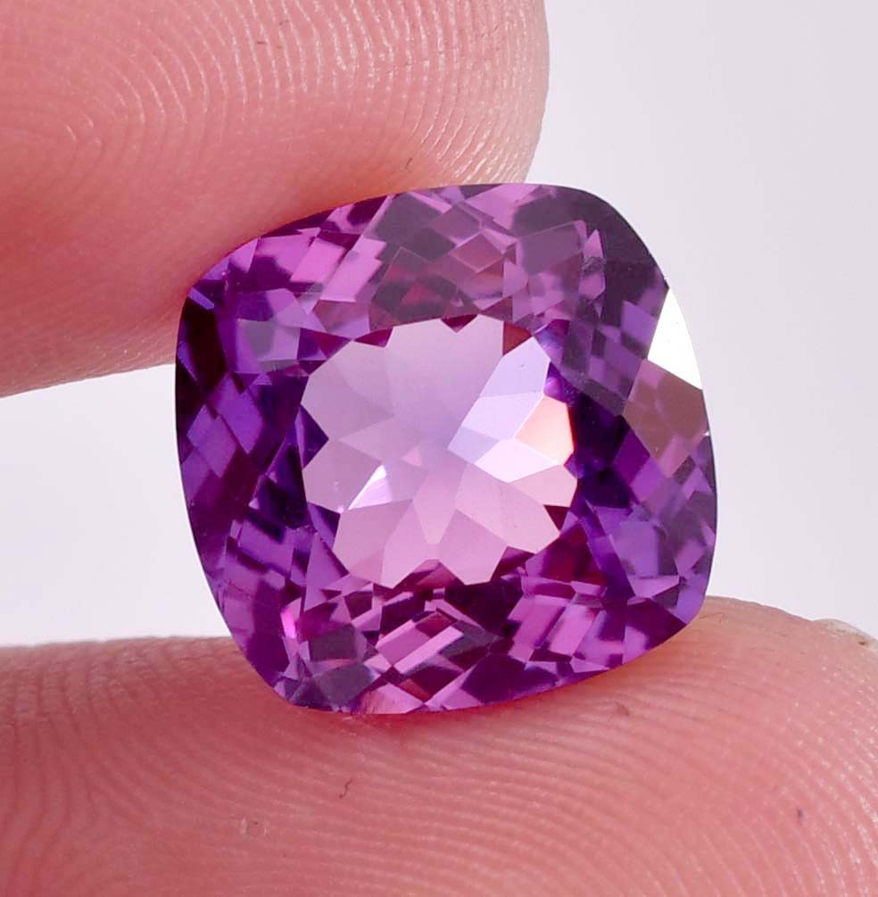 AAA+ Flawless Java Plum Sapphire Loose Gemstone GIT Certified All Size Available