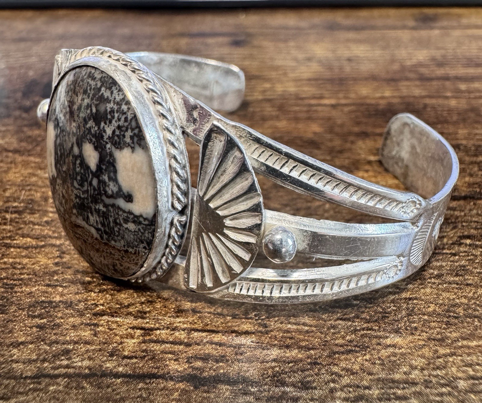 Sterling Silver Petrified Wood Cuff Bracelet – Vtg Southwestern Fred Harvey Era