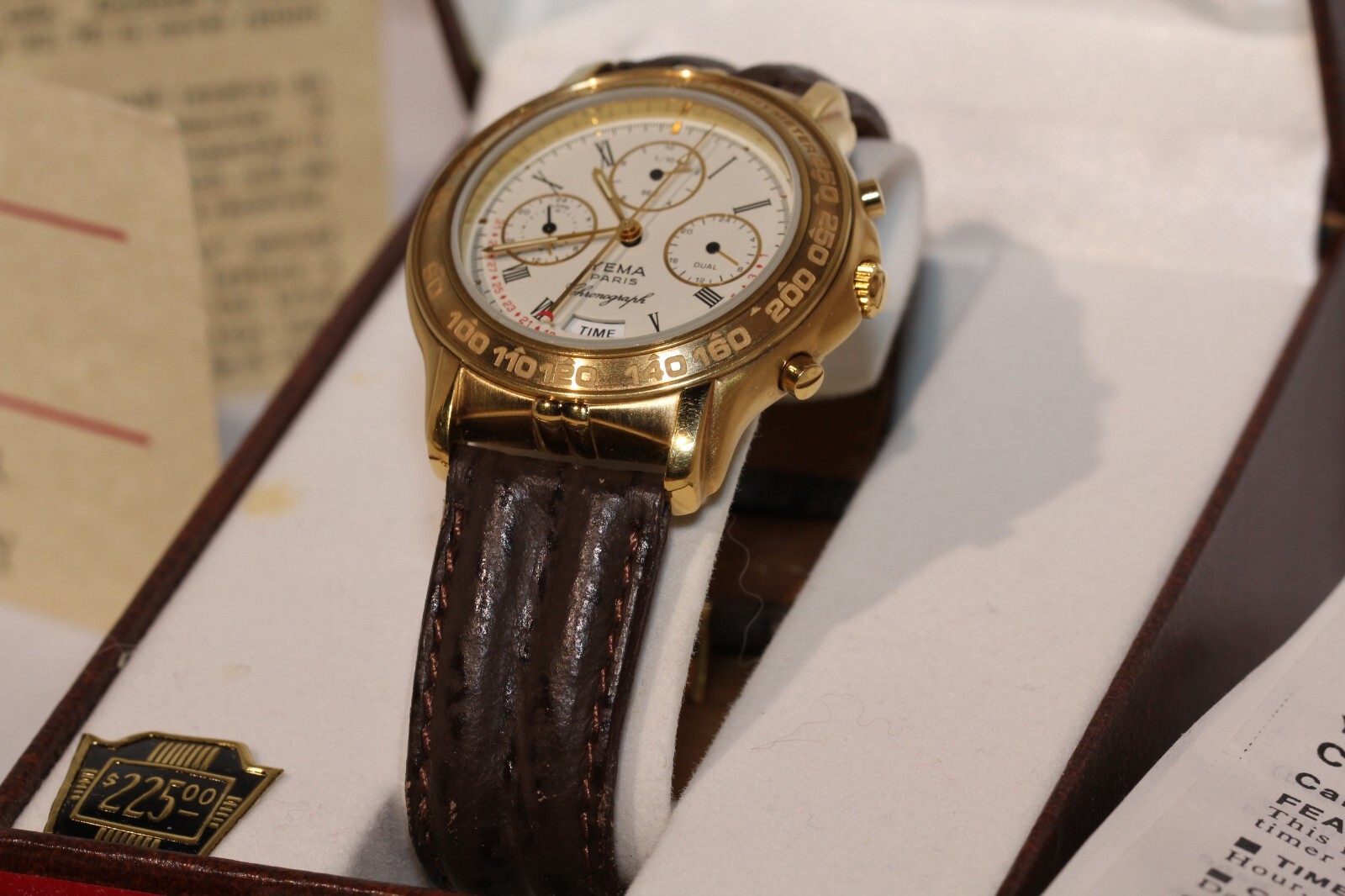 YEMA Paris Gold bezel white dial watch MODEL: Y211fe028