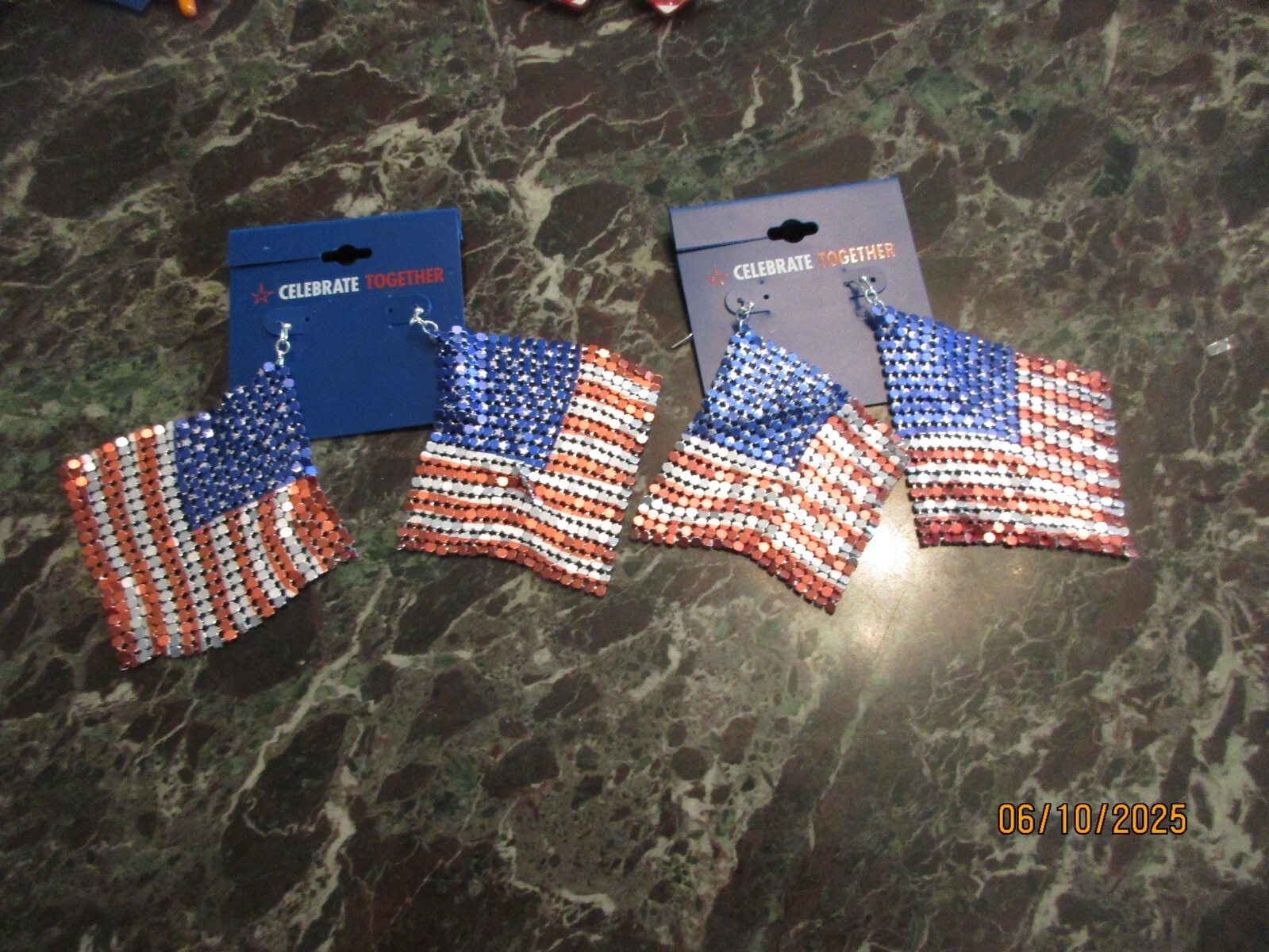 2 Pr Celebrate Together Patriotic American Flag Metal Mesh Earrings Americana