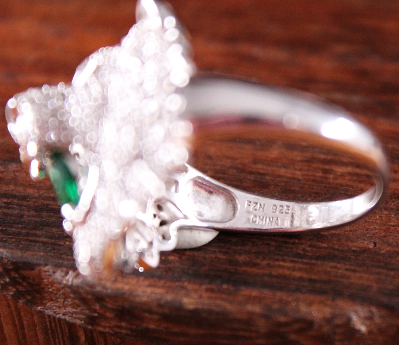 Fuzion Creations Green & White Crystal Lion Head Ring Sterling Silver Size 12