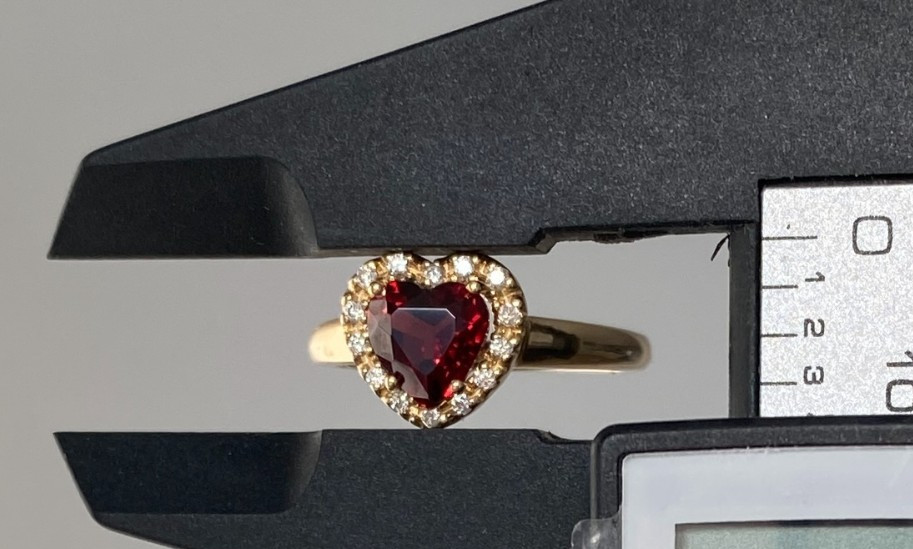 Lab Created Red Garnet 2Ct Heart Cut 14K Yellow Gold Plated Women’s Wedding Ring