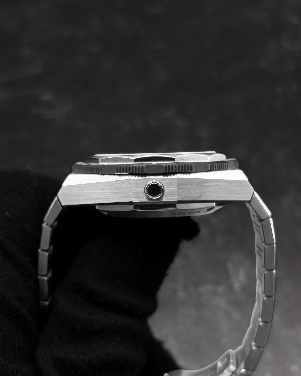 2024 | Zenith Defy Extreme Diver | Black Dial | Warranty | 95.9600.3620/21.I300