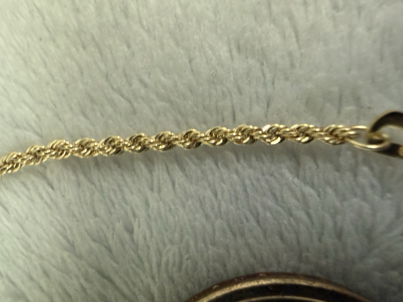 10kt solid yellow gold rope bracelet 7” Inch 1.6mm Dainty Stacker New Stamped