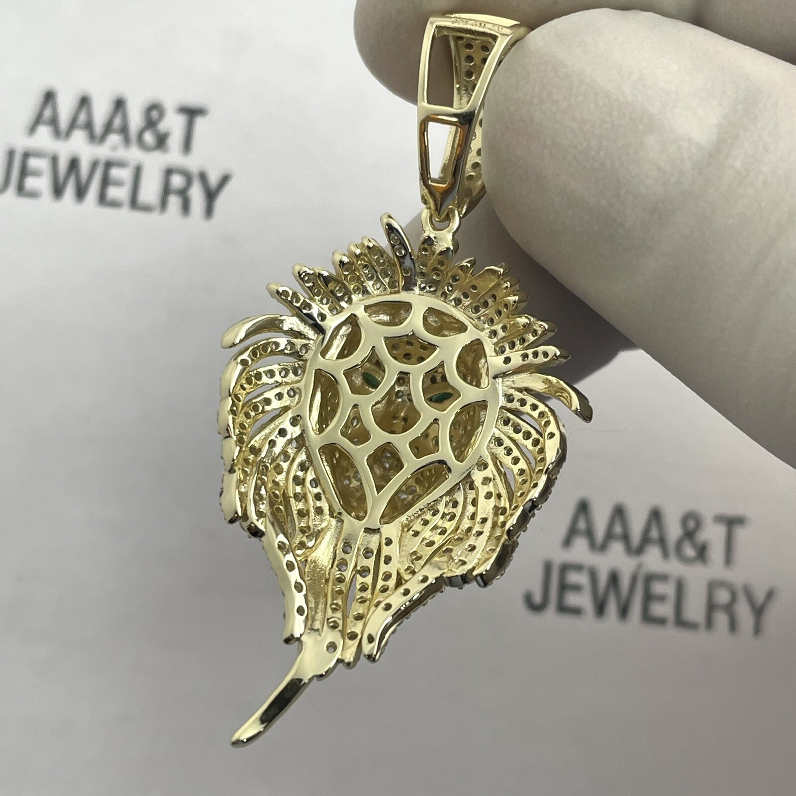 925 Solid Sterling Silver Cubic Zirconia Lion Head Pendant