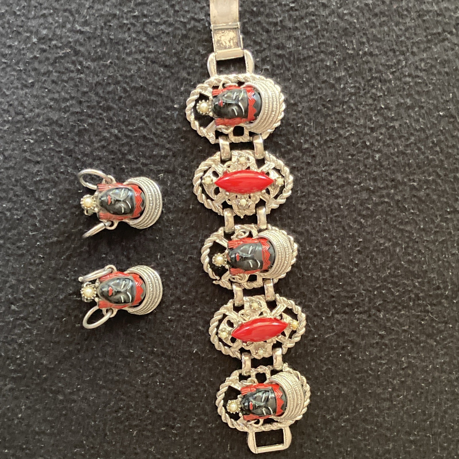 Silver Tone Black & Red Cameo Face Motif Bracelet & Earrings Jewelry Set