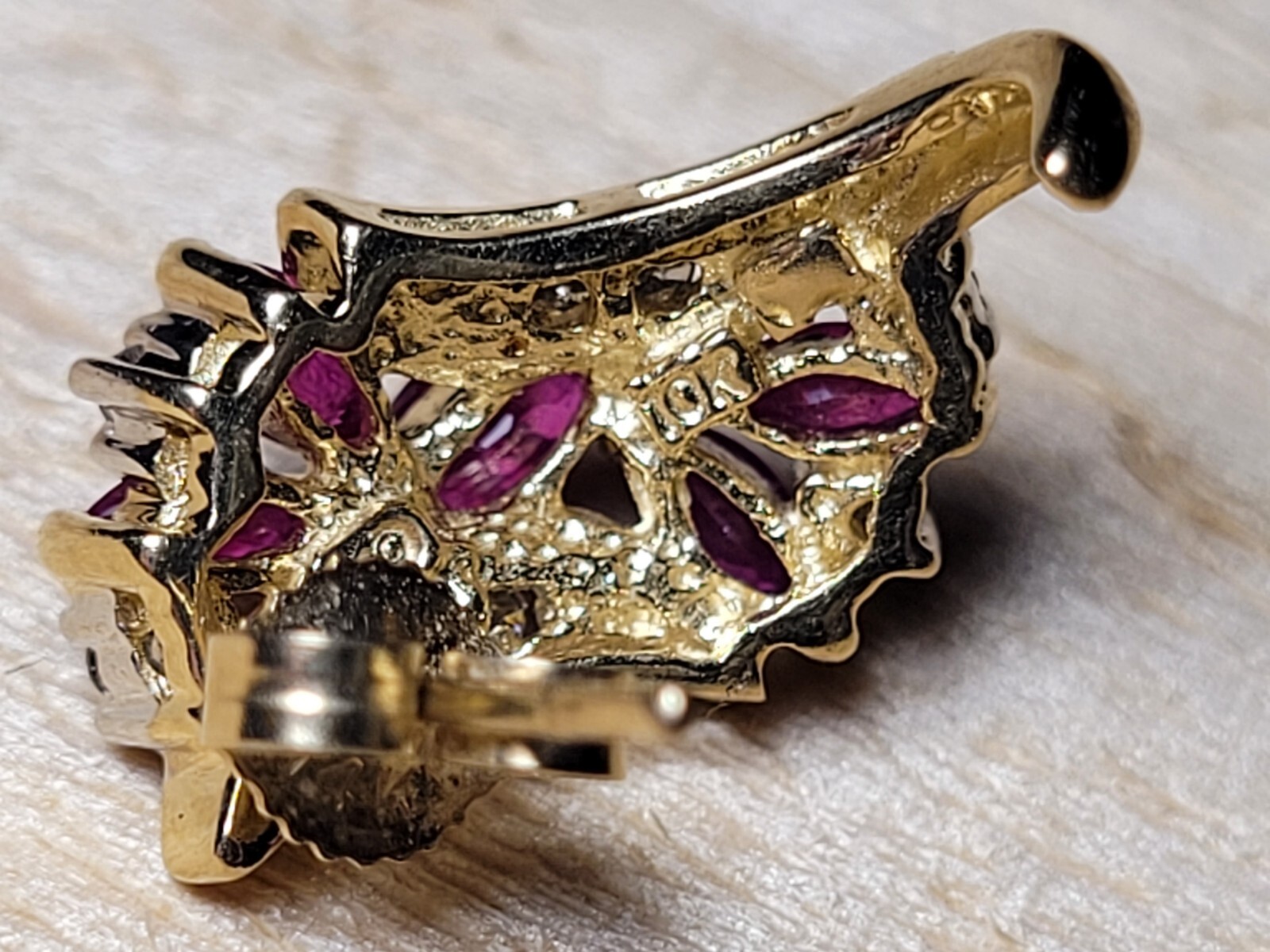 10kt Yellow Gold Ruby And Diamond Earrings Stamped IKG I-4562