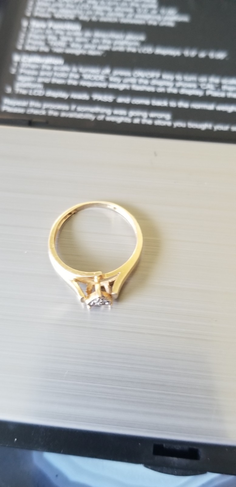 10K Solid Yellow Gold Diamond Heart Ring Size 7 1.95g