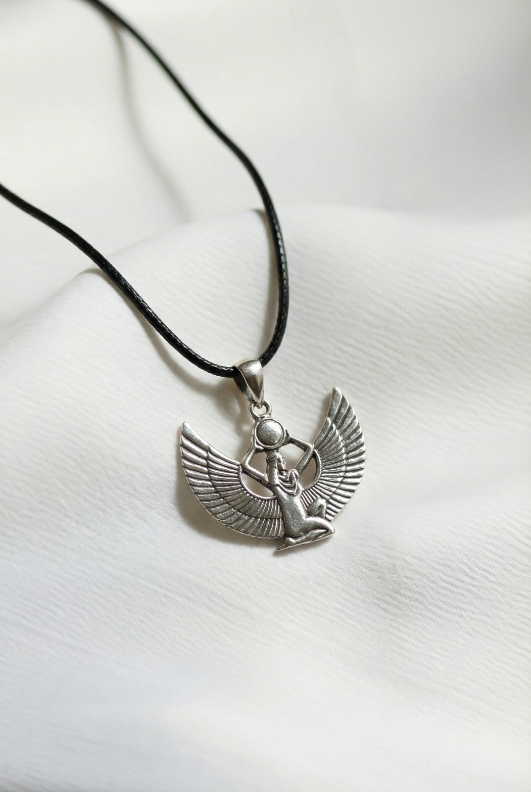 Isis necklace pendant – Egyptian goddess – Silver 900 – Egypt Amulet jewelry