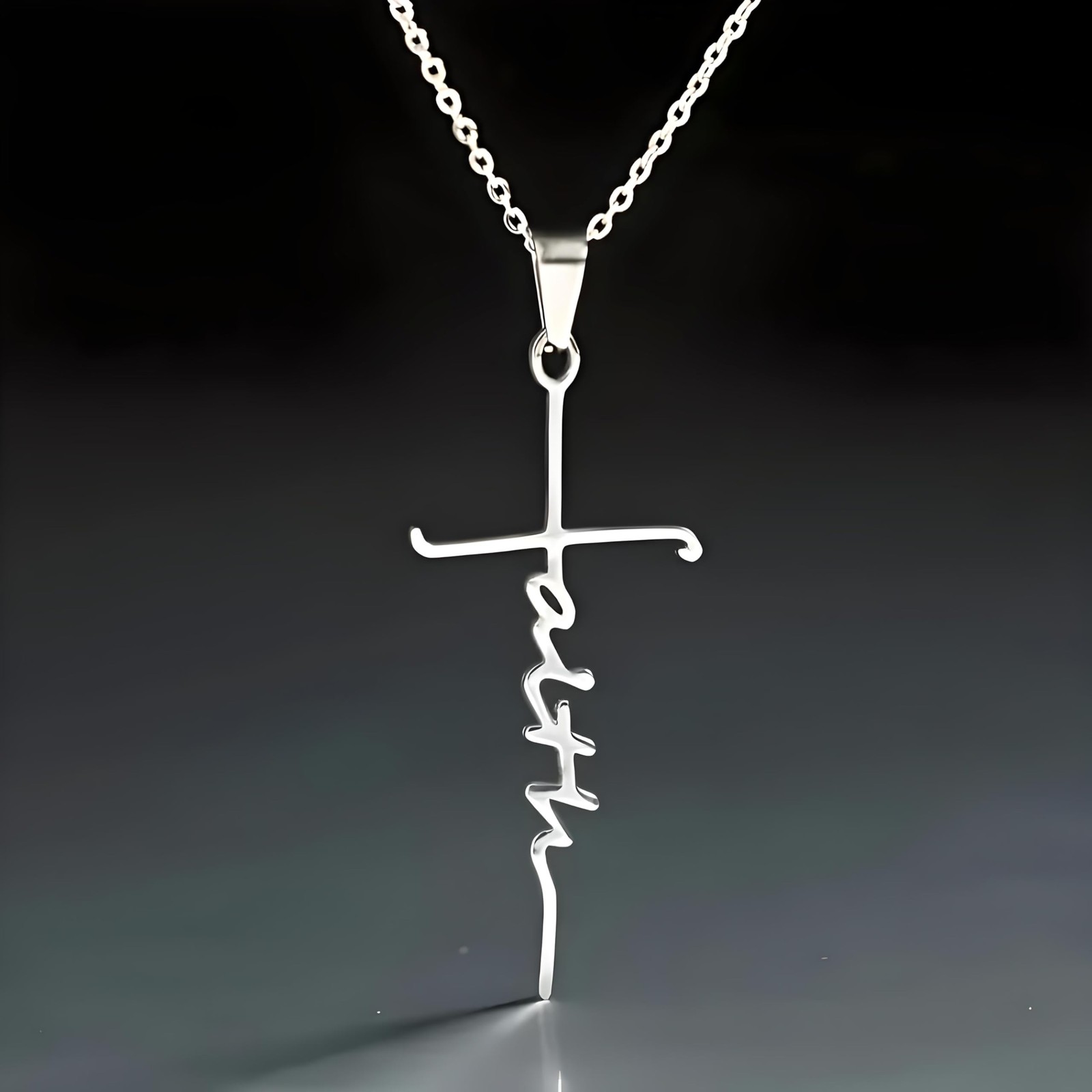 Silver Necklace with Engraved ‘Faith’ Pendant – Elegant Statement Jewelry for Un