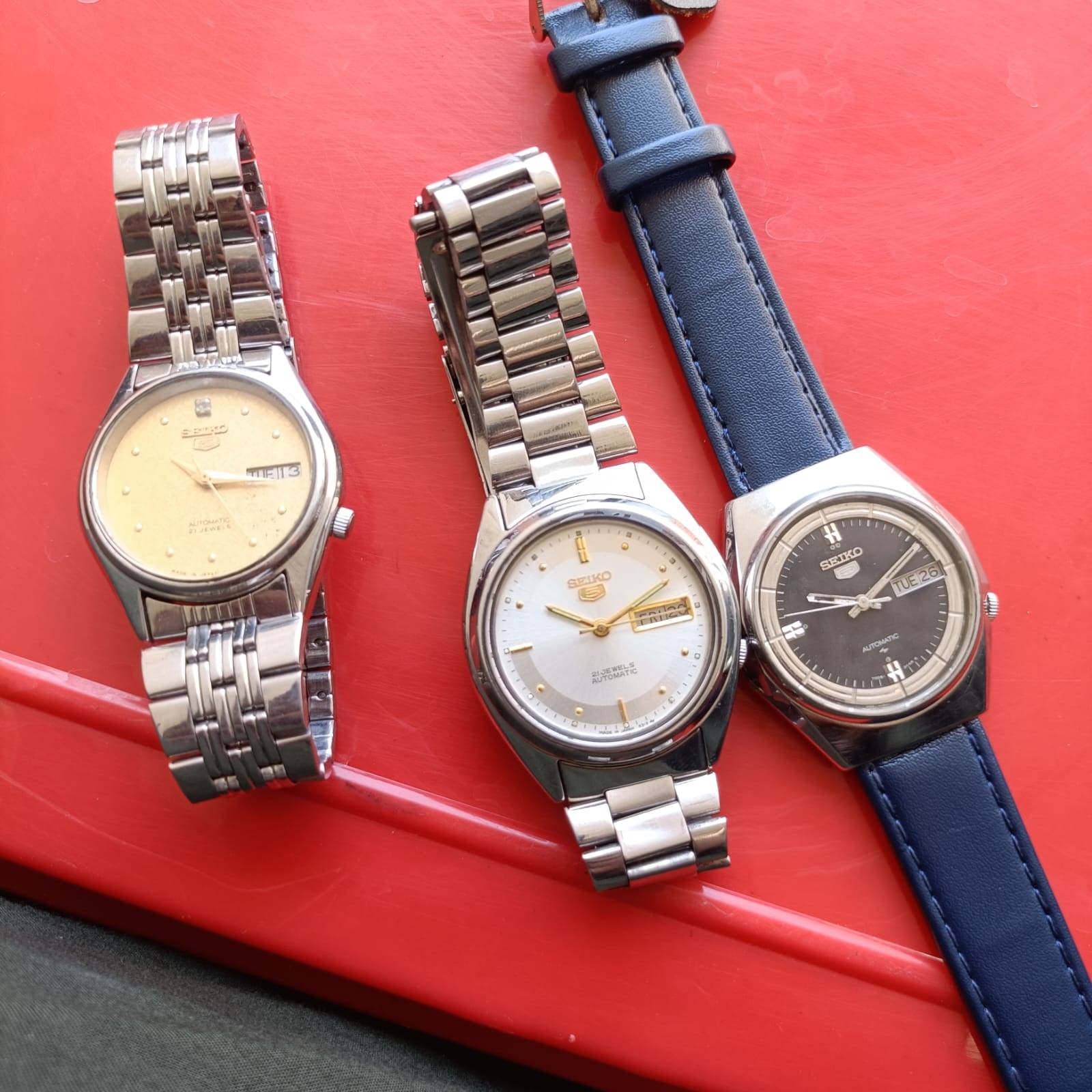 Lot of 3 Seiko 5 Automatic Watches 7009-3041 7019-6081 7009-8830 Vintage Men’s