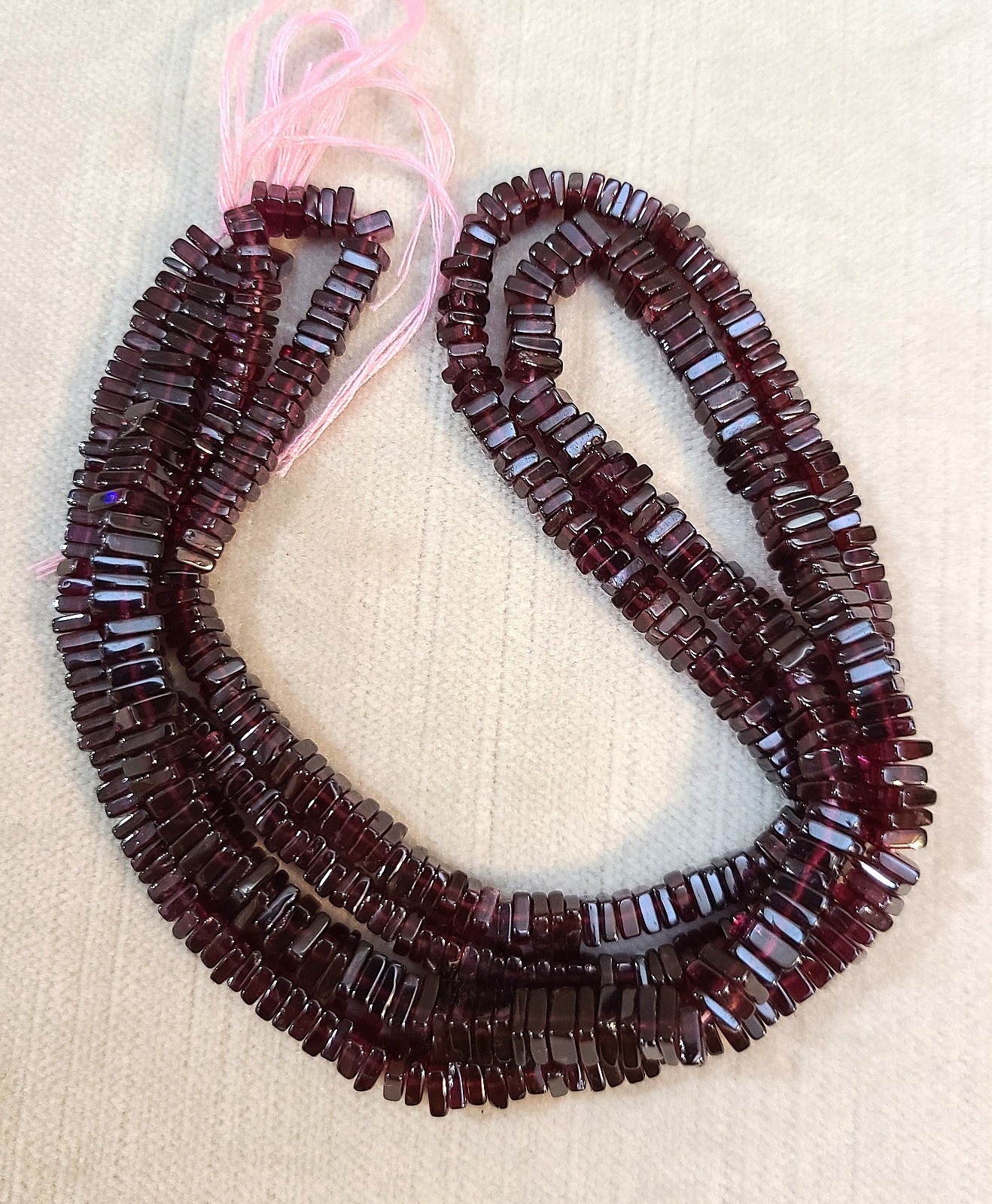 2 Strands 16″ ea Natural Purplish Almandine Garnet Square Heishi Beads 3.8-6.0mm