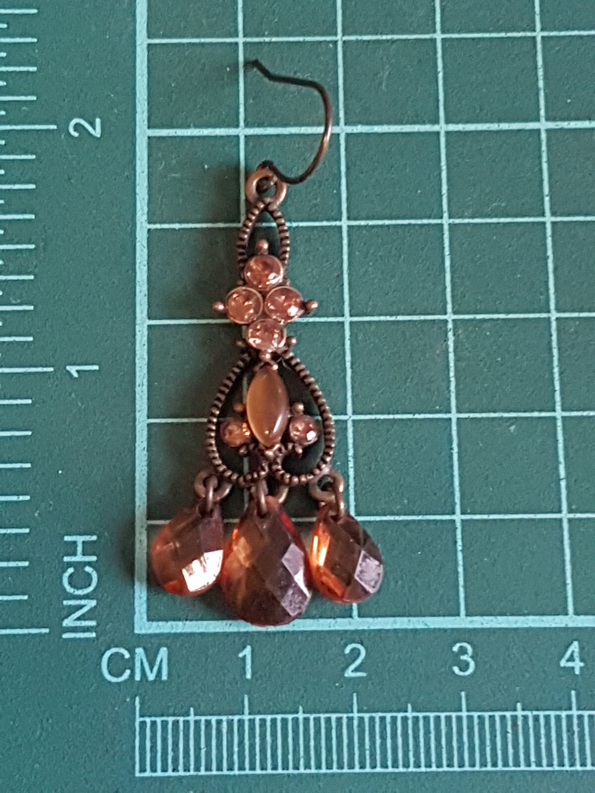 Vtg Amber Stone/Glass/ Faux Tiger’s Eye Chandelier Hook Costume Fashion Earrings