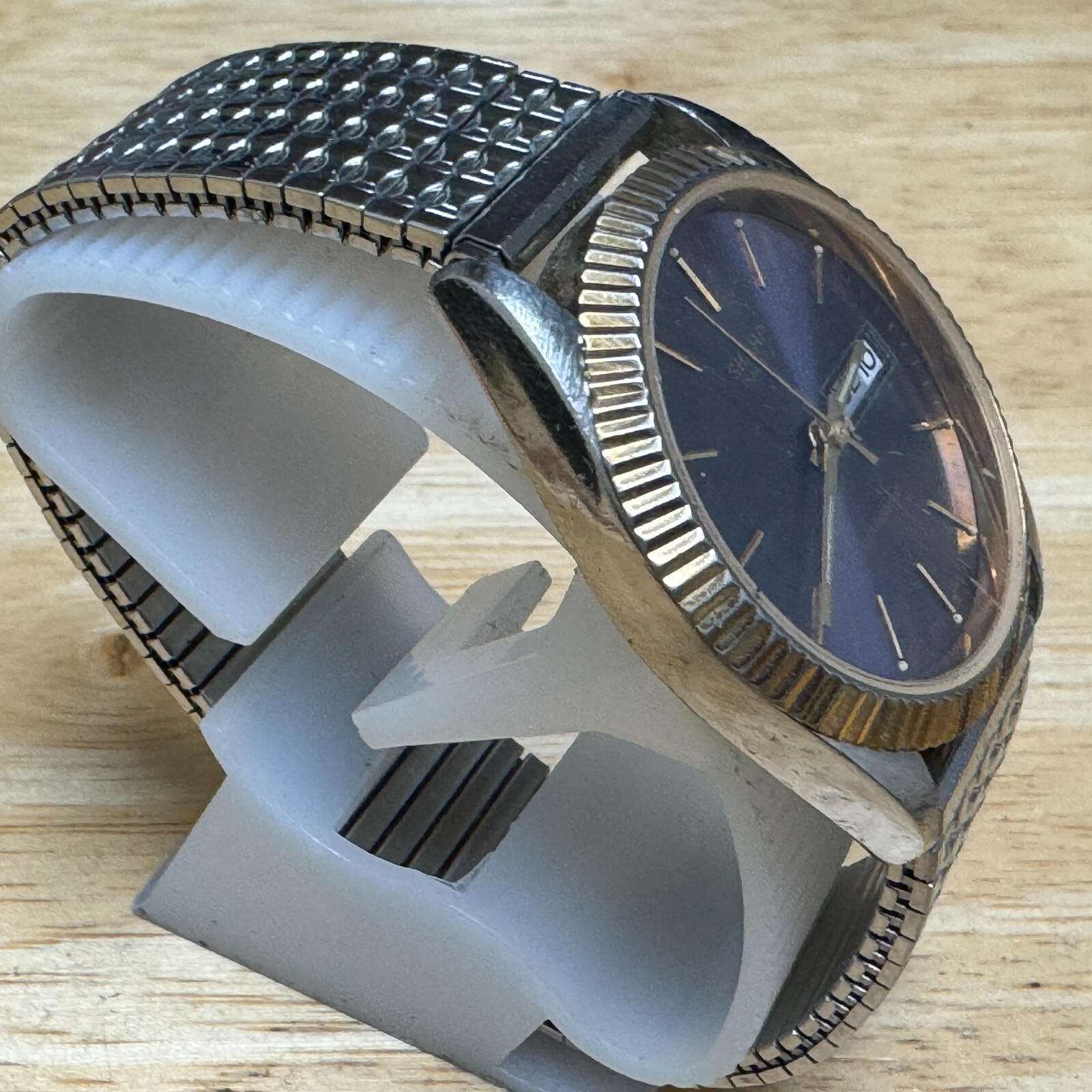 Vintage Sharp Quartz Watch Men Dual Tone Purple Fluted Bezel Stretch New Battery