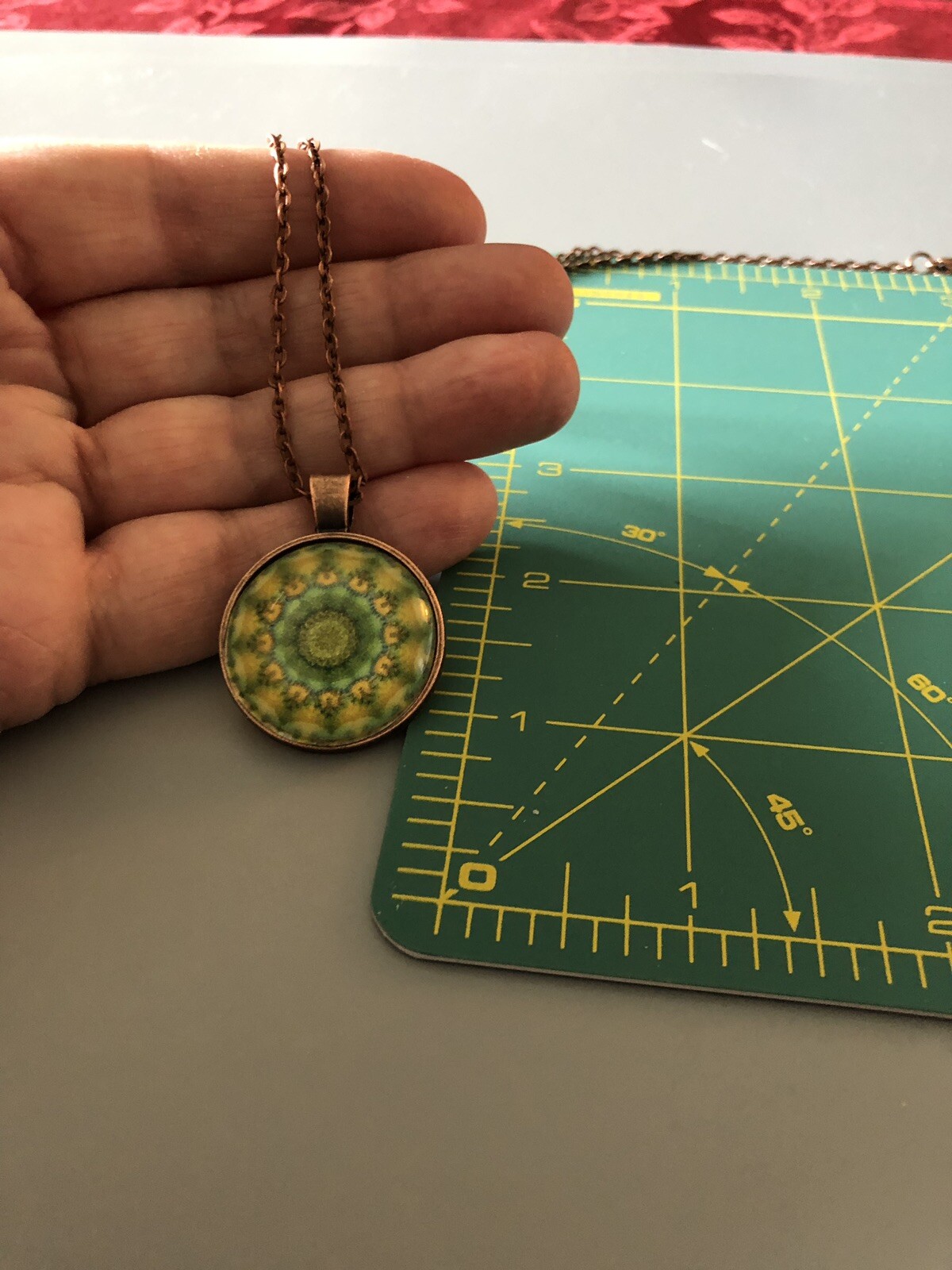 Pretty Green And Bronze Color Necklace Approx 24 Inches Total Length