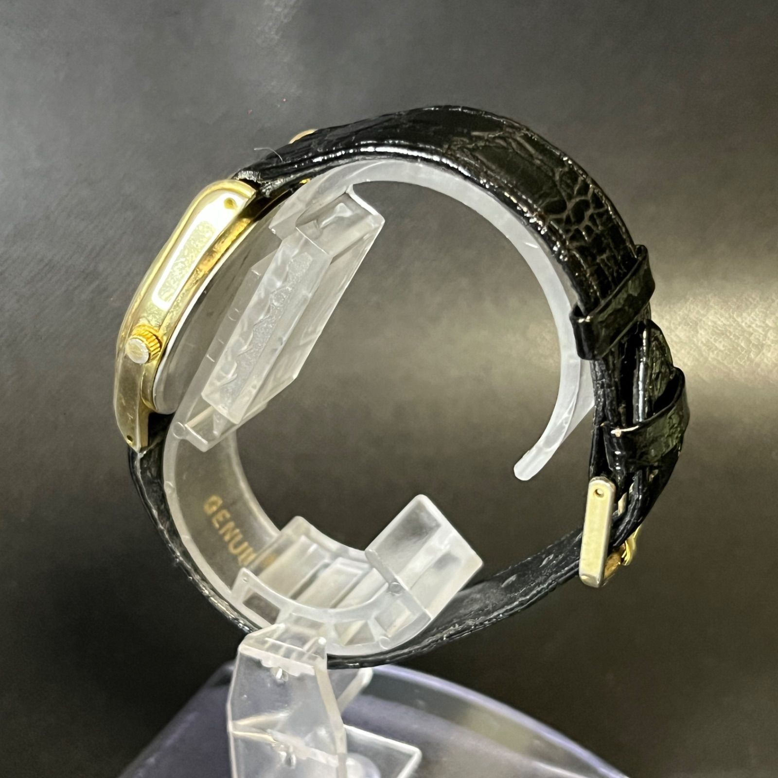 Working Q Q CITIZEN Wristwatch Gold Quartz Working Confirmed