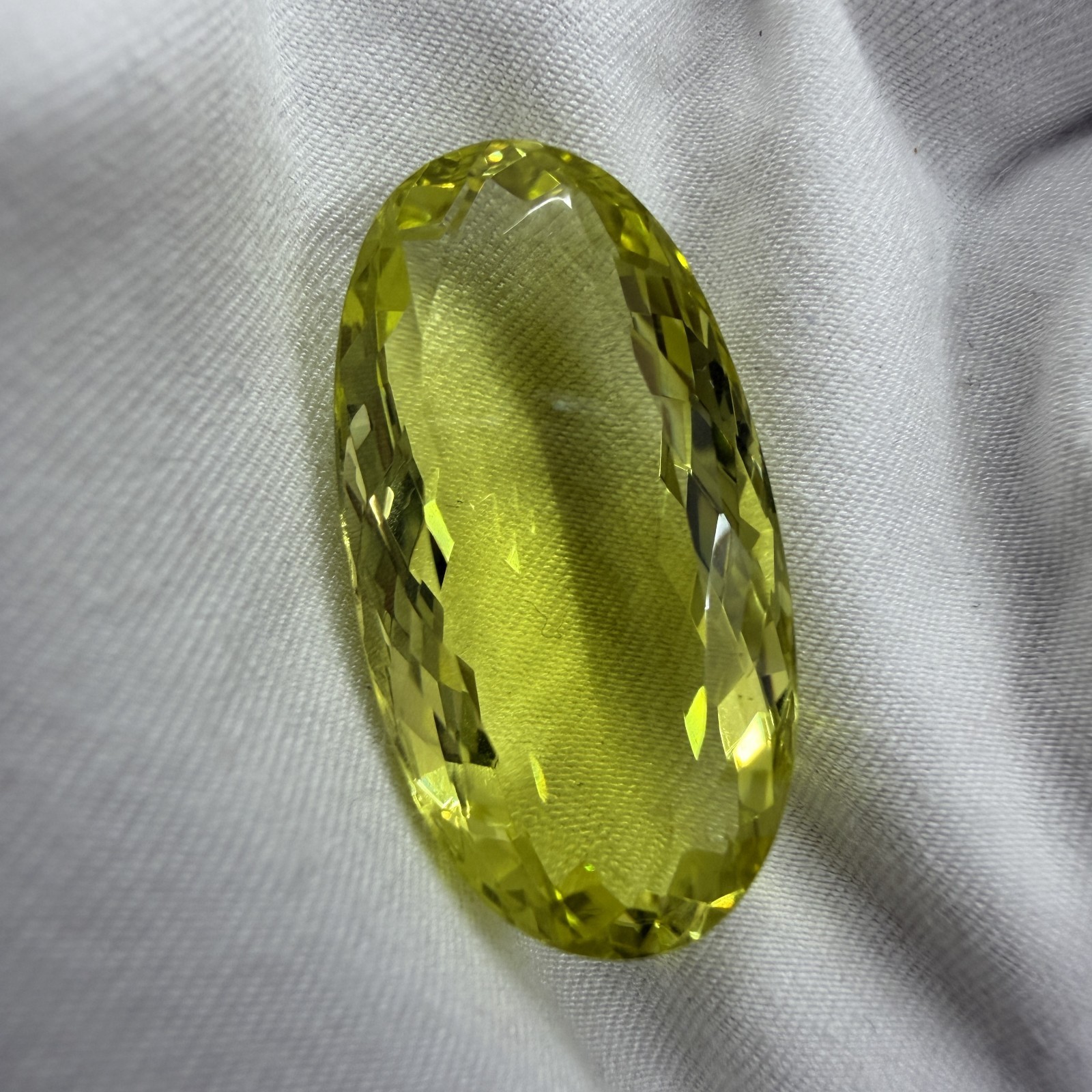 100% Natural Lemon Topaz Oval Cut Loose Gemstone, Weight: 33.90 Carats