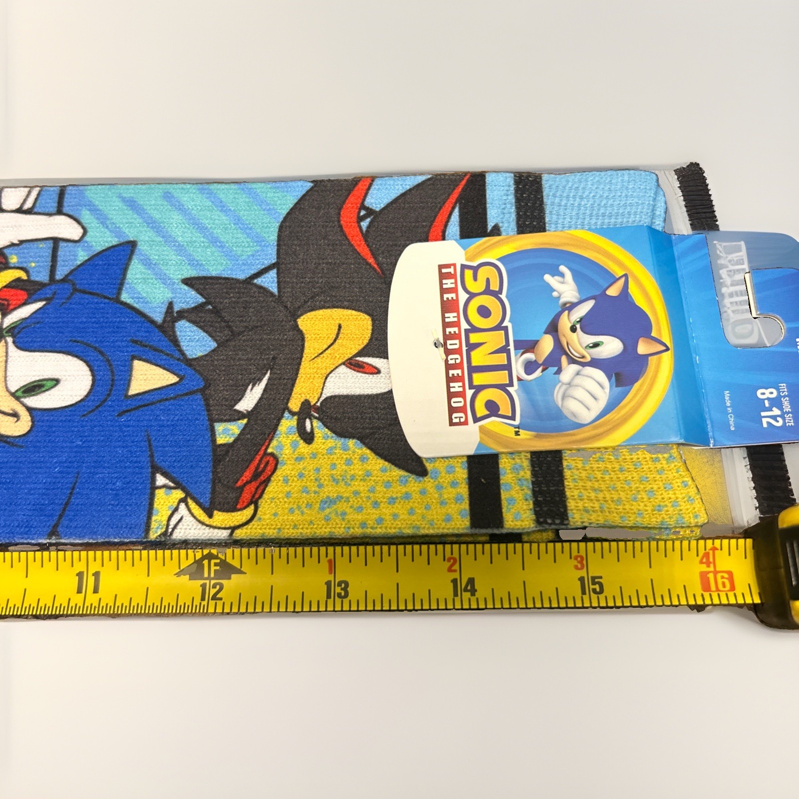 Bioworld Sonic The Hedgehog Men’s Socks Character Collage One Size, V1