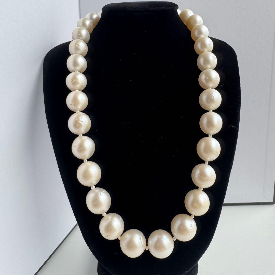 Illusionary 11-15.2mm South Sea White Pearl Necklace Round From Japan